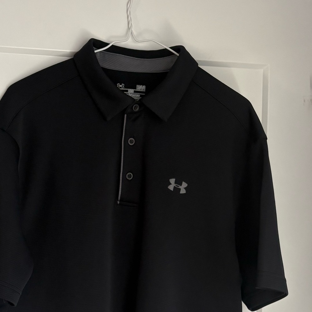 3 for $27! | UNDER ARMOR | Men’s Size L Loose Black Polo Heatgear